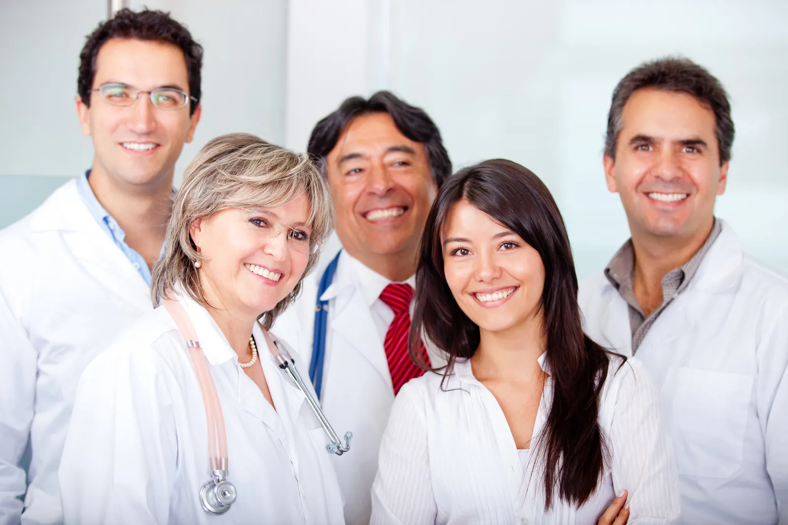 Equipe de saúde reunida